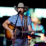 Riley Green Leads ACM Lifting Lives Fundraiser in Las Vegas